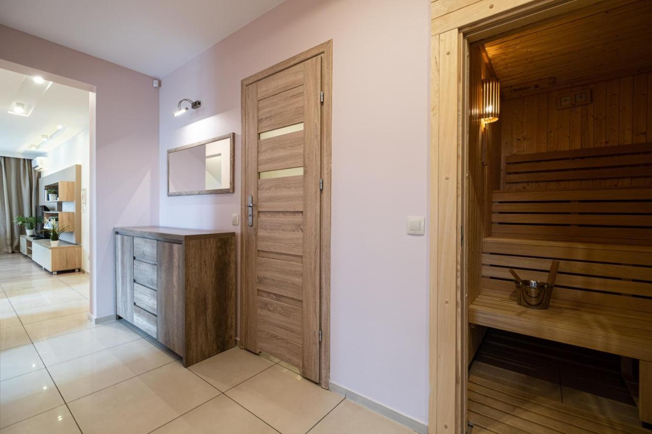 Stawowa Premium Apartment - 69 M2 With Sauna And Private Garage Krakow Luaran gambar